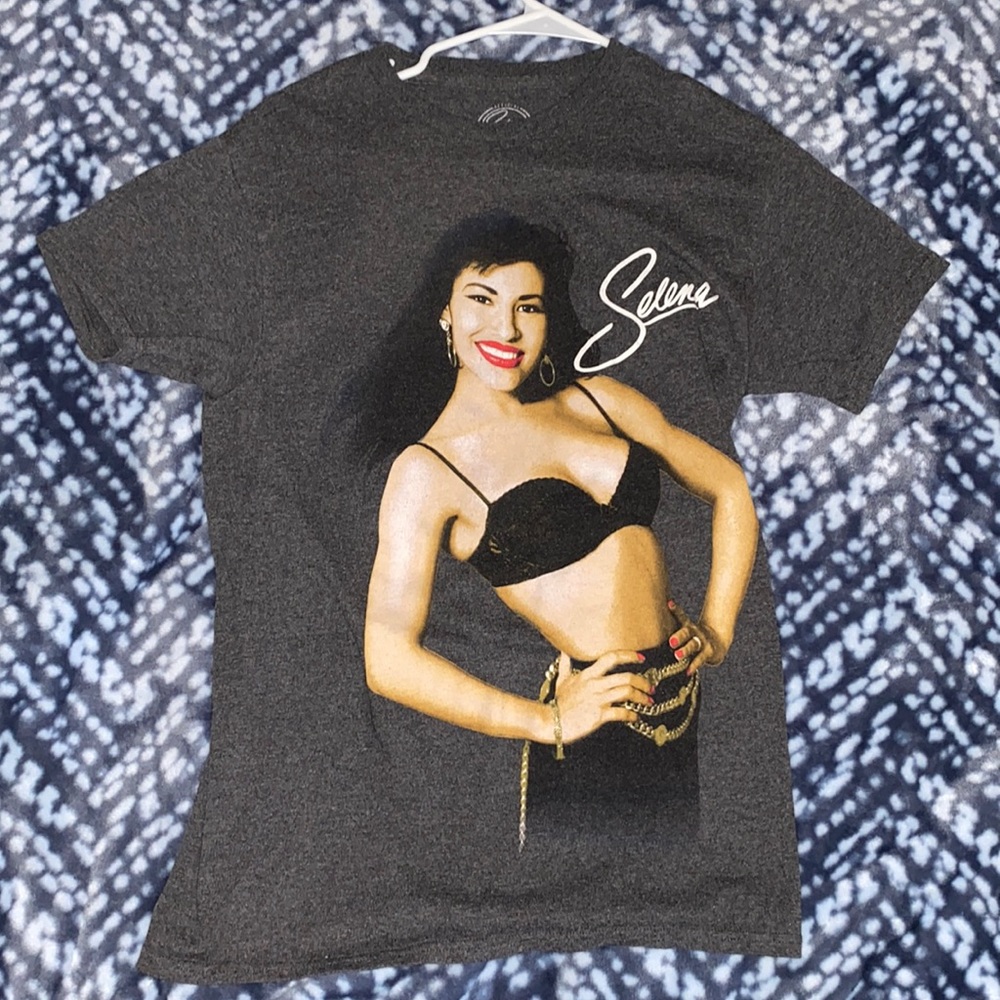 Selena T